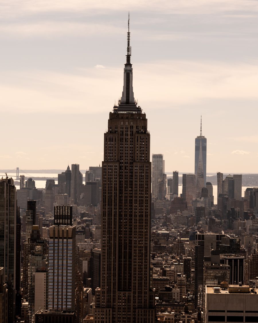 empire state building nyc — 通話分はデータプランから消費 — 別途の通話残高は不要です。
